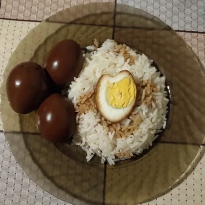 Яйца в соевом соусе или Кэран чанчорим (1 способ)