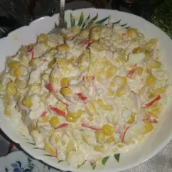 Салат с крабовыми мясом и апельсинами