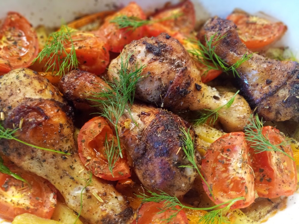 Запеченная курица с кабачками