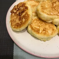 Сырники с изюмом