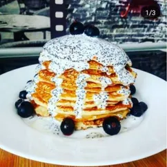 Панкейки со сливочно-маковым кремом🥞