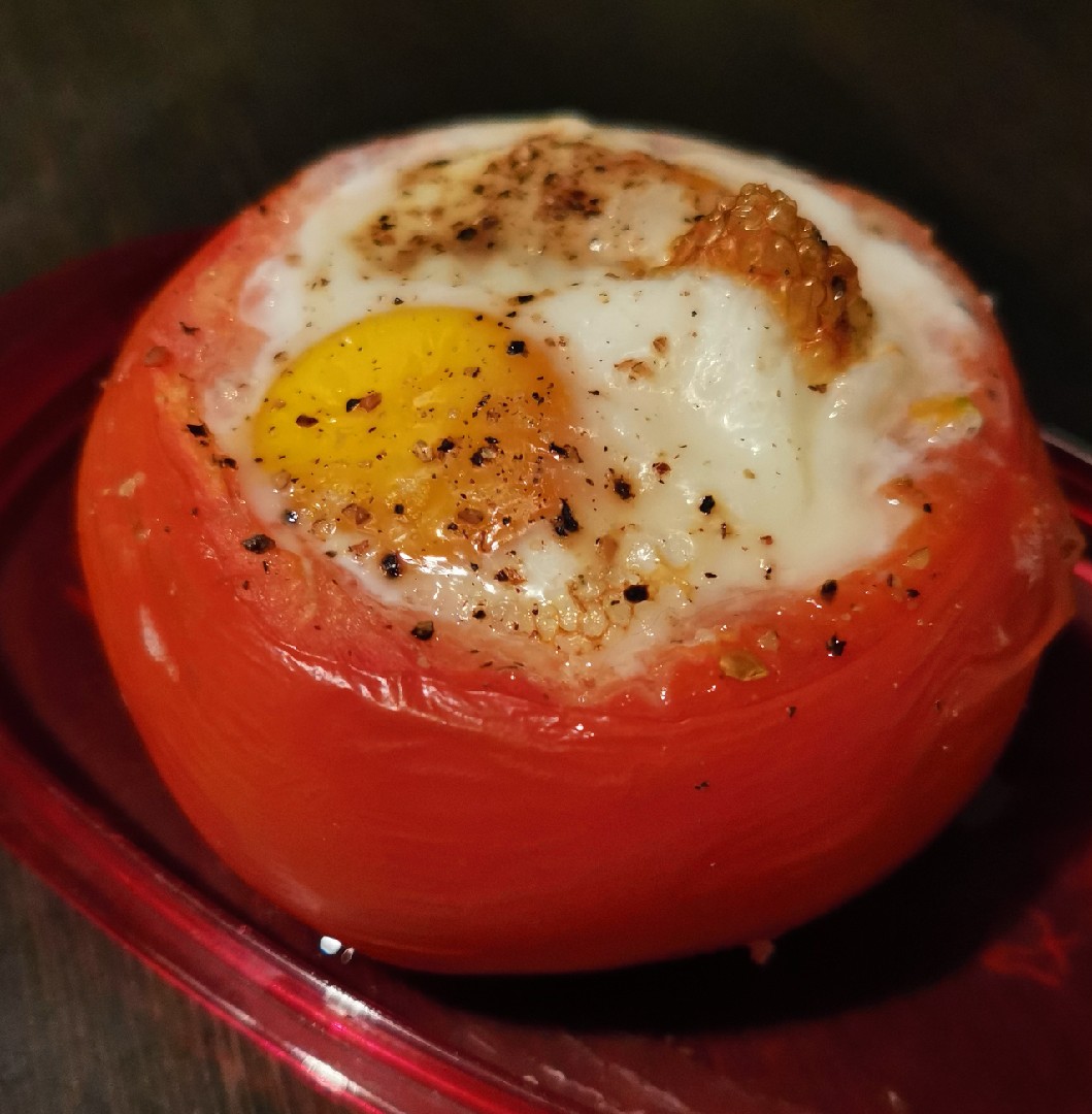 Шакшука (яичница с помидорами)