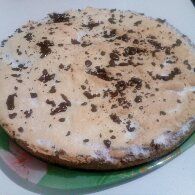 Открытый пирог с творогом и безе