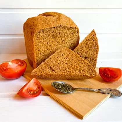 Томатный пшенично-ржаной хлеб с базиликом в хлебопечке