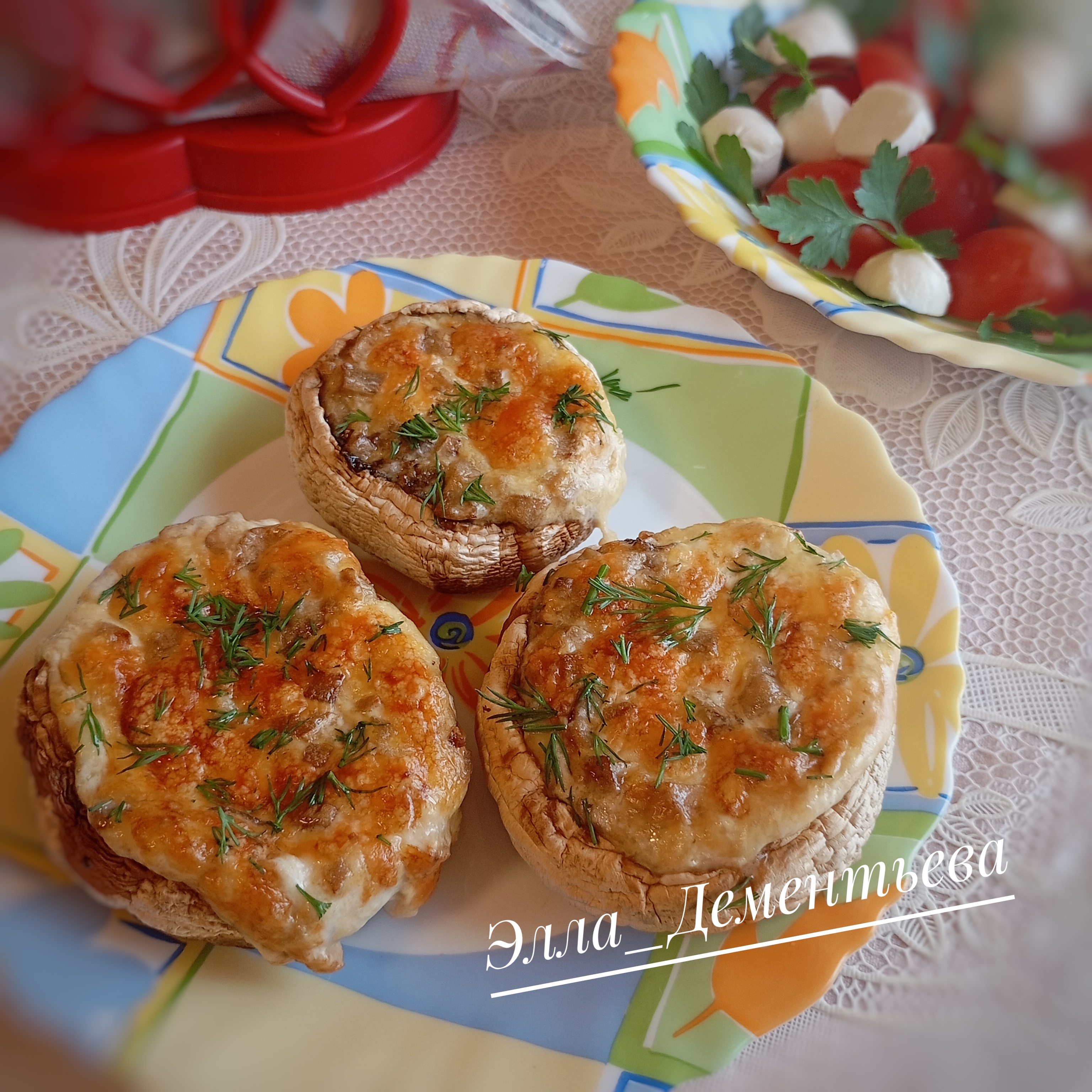 Фаршированные шампиньоны 