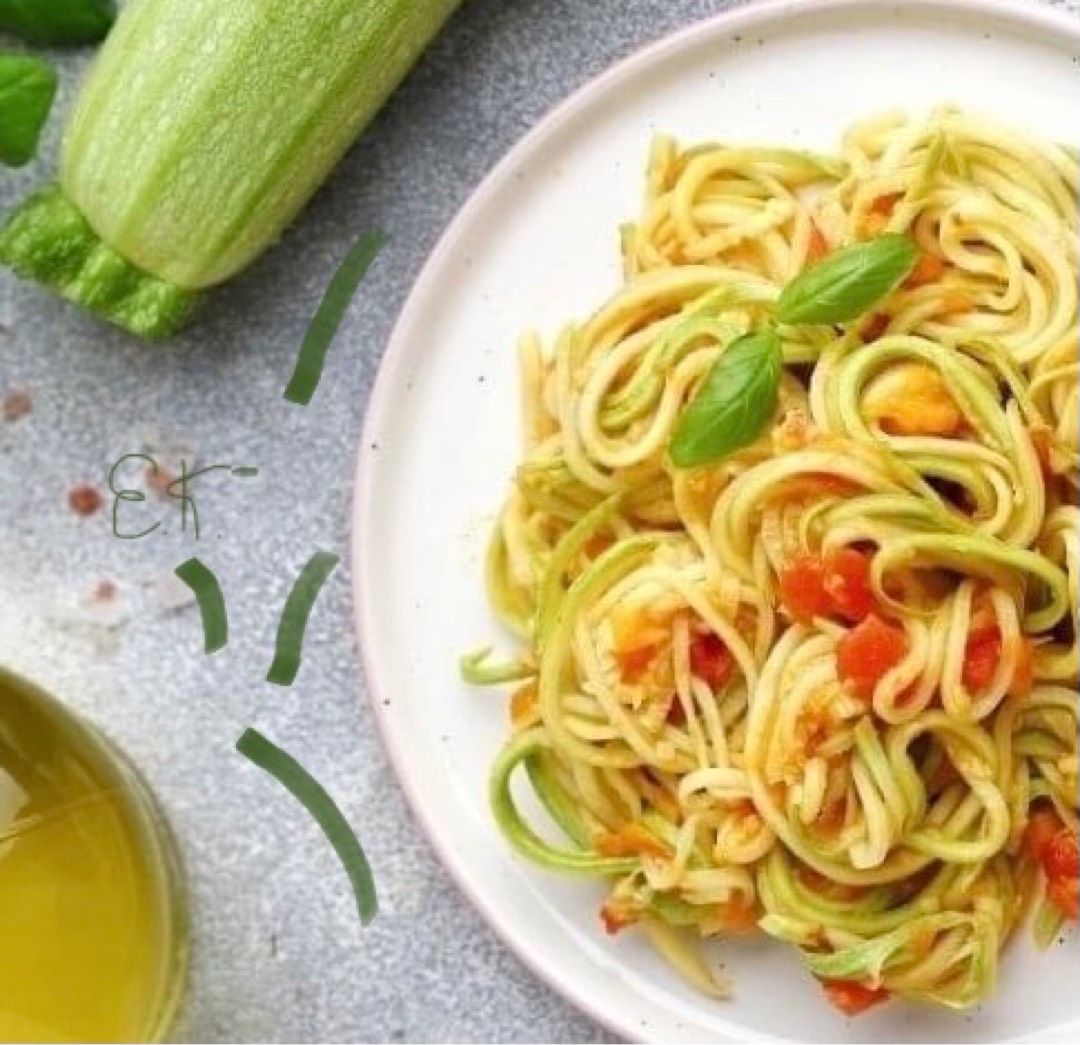 Запеченный кабачок-спагетти с грибами - фото рецепт приготовления