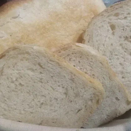Белый формовой хлеб на закваске Левито Мадре