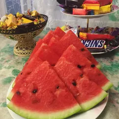 Нарезка арбуза🍉🤗