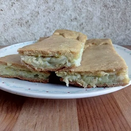 Пирог с фаршем и картошкой на кефирном тесте