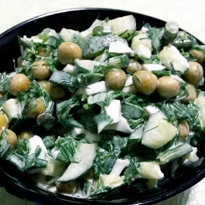 Легкий зеленый салат