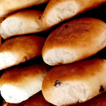 Булочки с изюмом