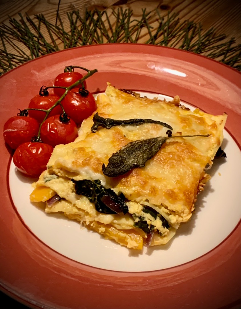 Тыквенная лазанья с чёрной капустой (Cavolo Nero) и четырьмя видами сыра 🇮🇹
