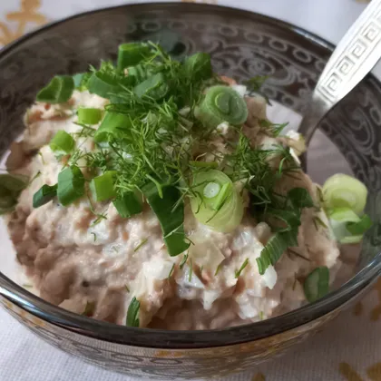 Рыбный салат из горбуши с рисом
