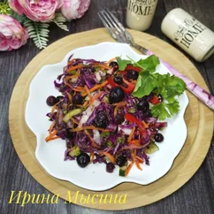 Салат из краснокочанной капусты и моркови по-корейски