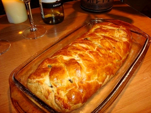 Быстрый мясной пирог из готового теста – пошаговый рецепт приготовления с фото