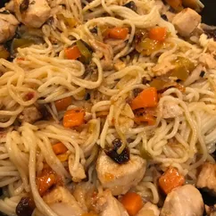 Wok с курицей