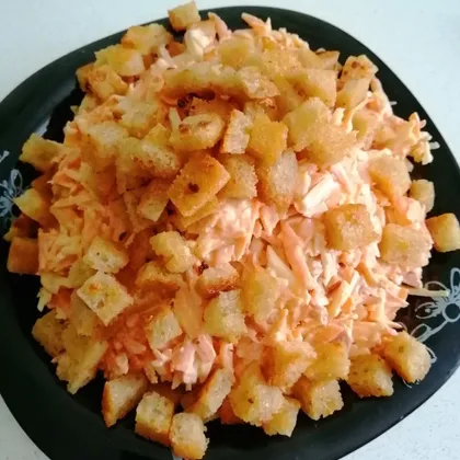 Салат из моркови и сыра