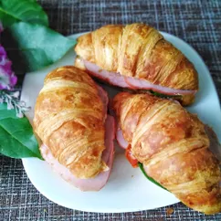 Бутерброды из круассанов 🥐