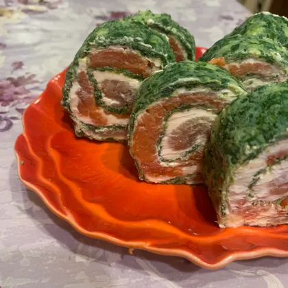 Шпинатный рулет