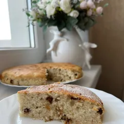 Банановый пирог с кусочками шоколада