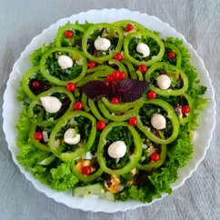 🥗Витаминный салатик пп с кинзой и красной смородиной