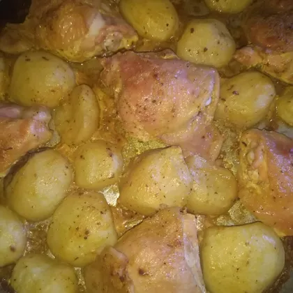 Картошка с курицей в сметане
