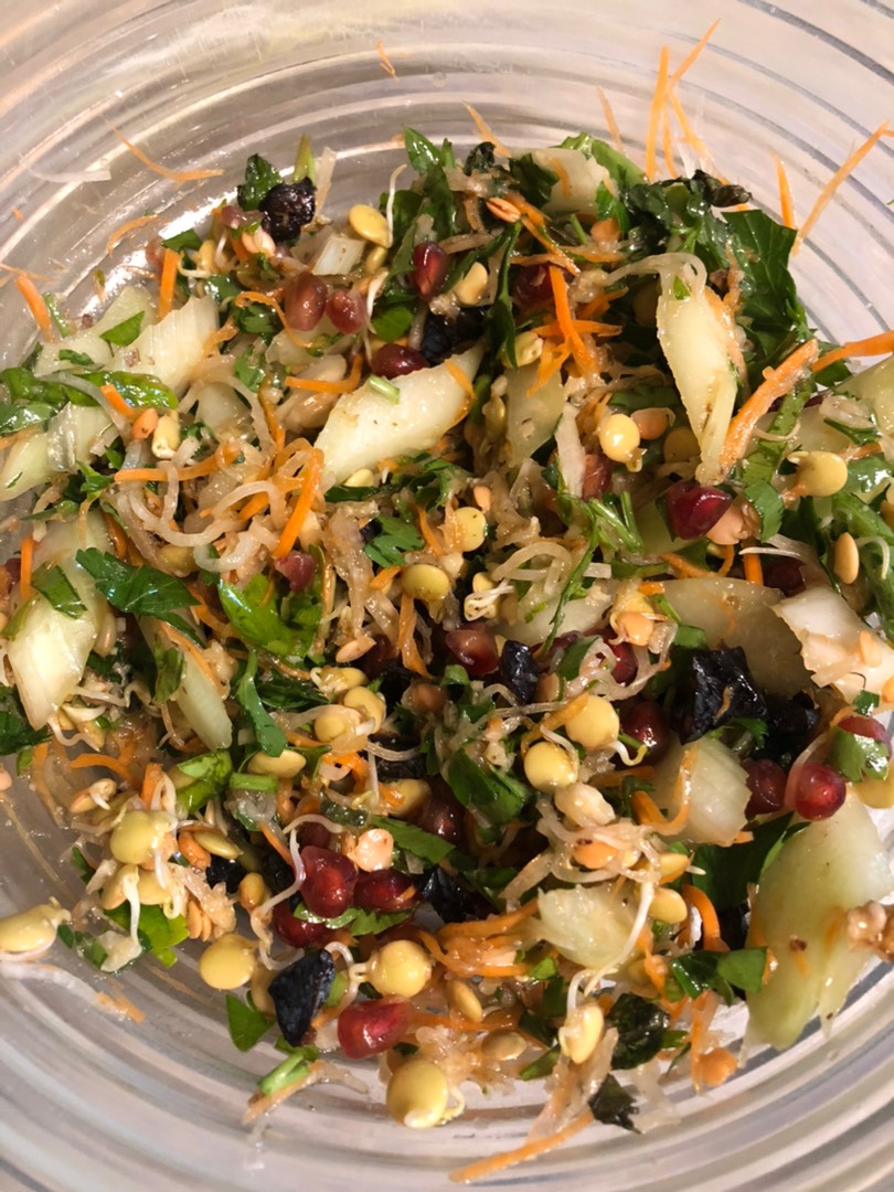 Белково-витаминный энзимный вегетарианский салатик