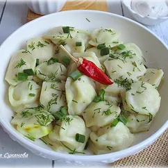 Пельмени в пельменнице