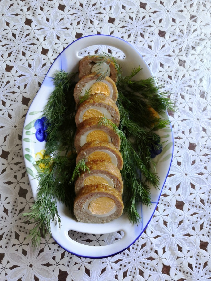 Рулет из фарша с яйцом и луком в духовке, пошаговый рецепт с фото от автора Наталья Андреева