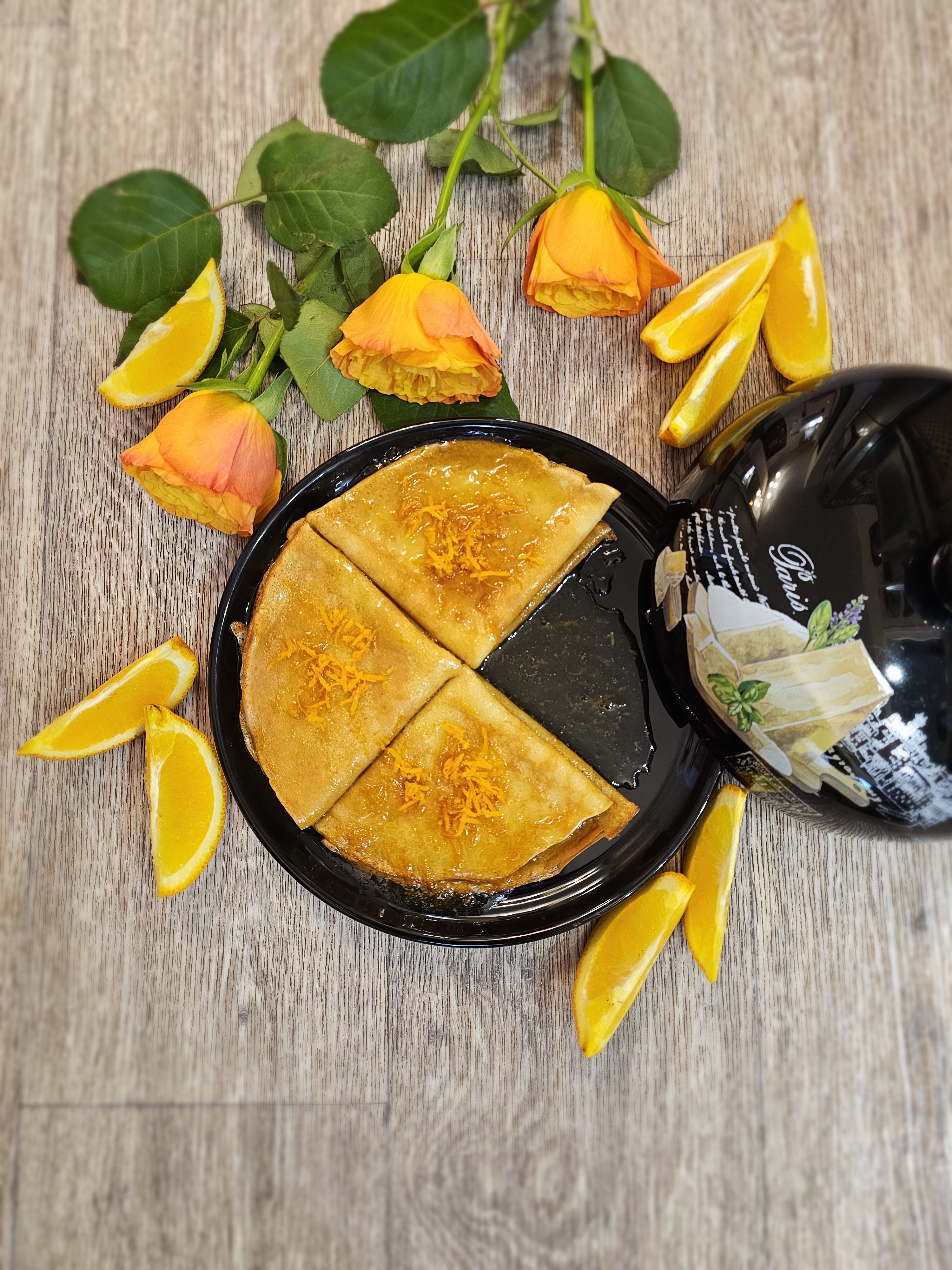 Креп-сюзетт с апельсиновым соусом