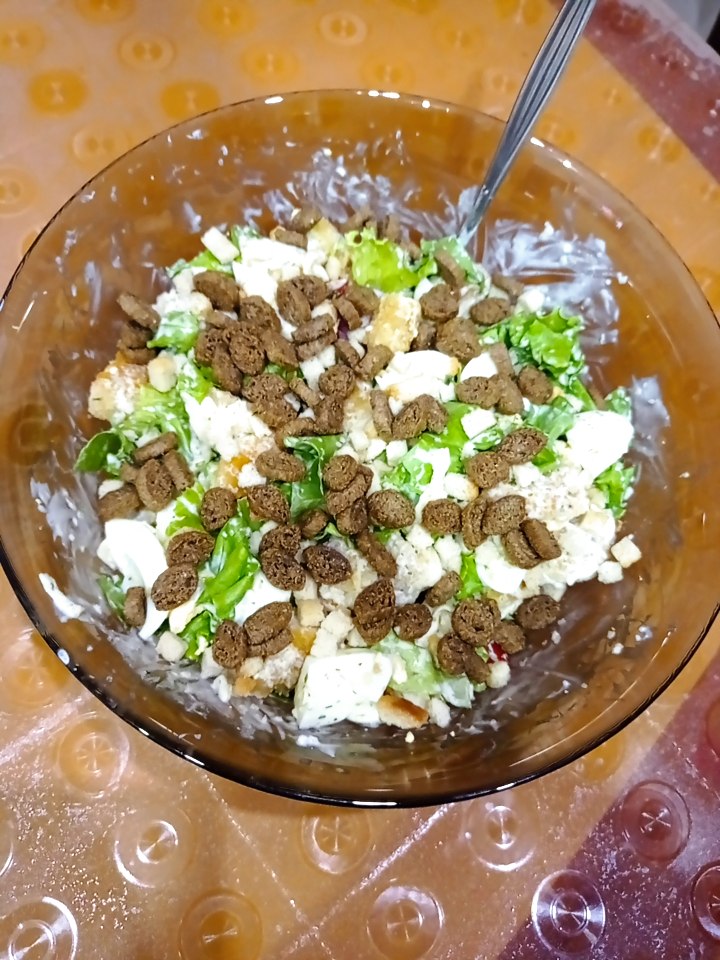 Салат цезарь