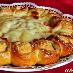 Пирог с семгой и овощами