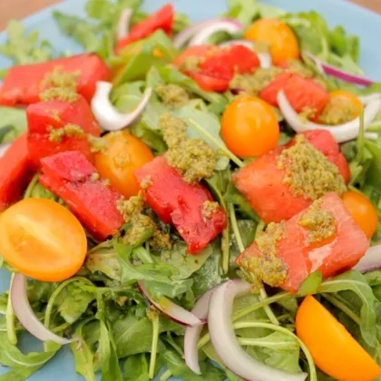 Салат с арбузом гриль и овощами | Очень интересный и простой салат!