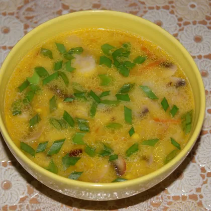 Суп с плавленым сырком и грибами