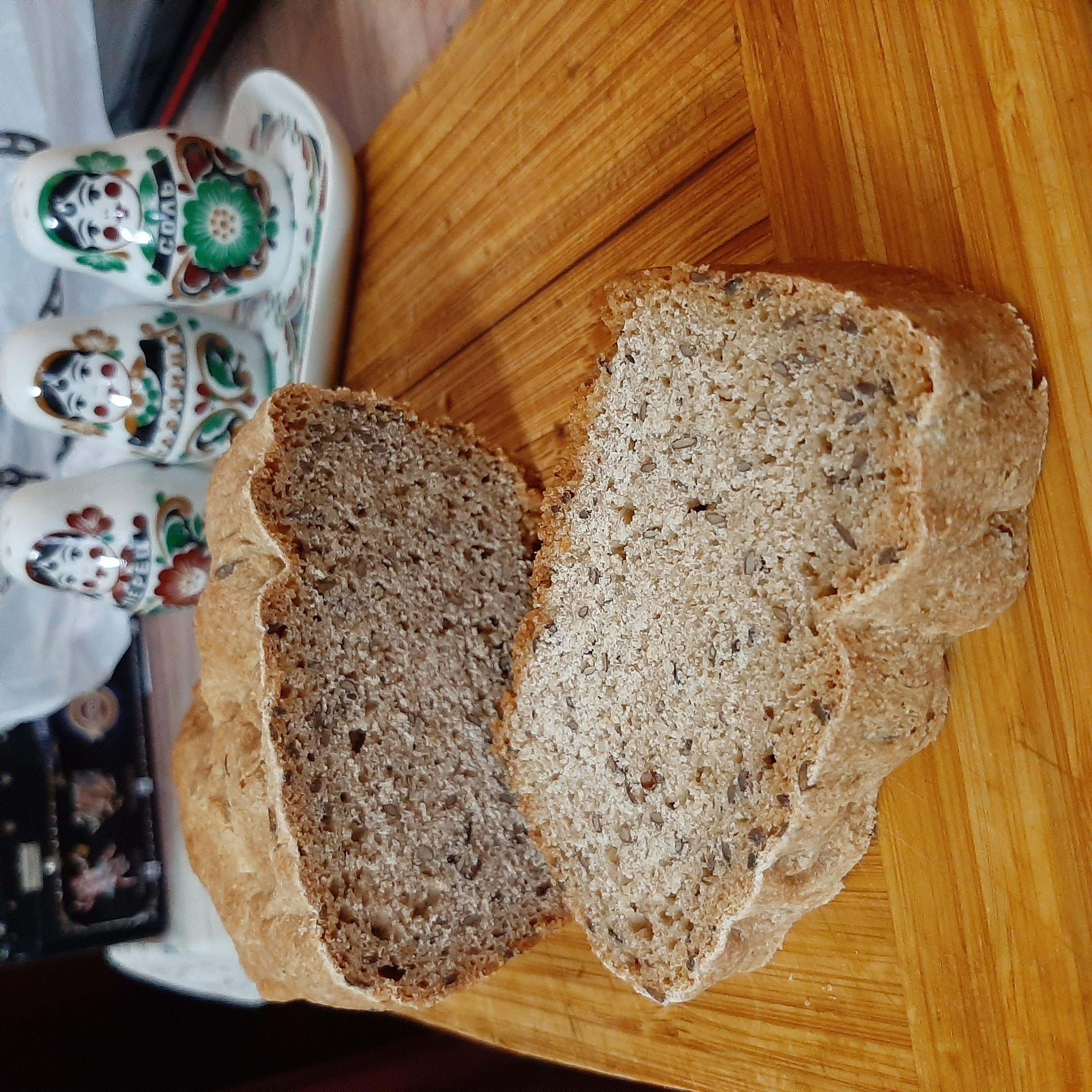 Хлеб из цельнозерновой муки с амарантом