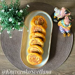 Булочки-улитки с мясным фаршем