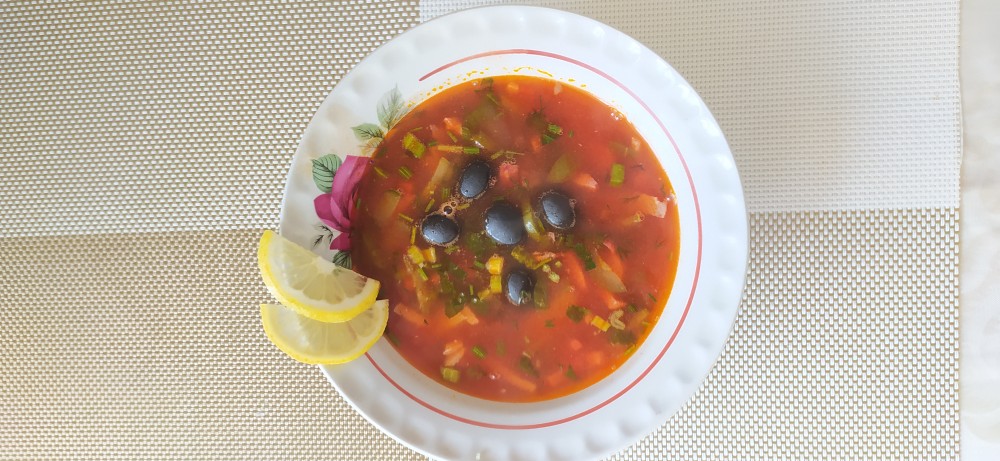 Солянка мясная