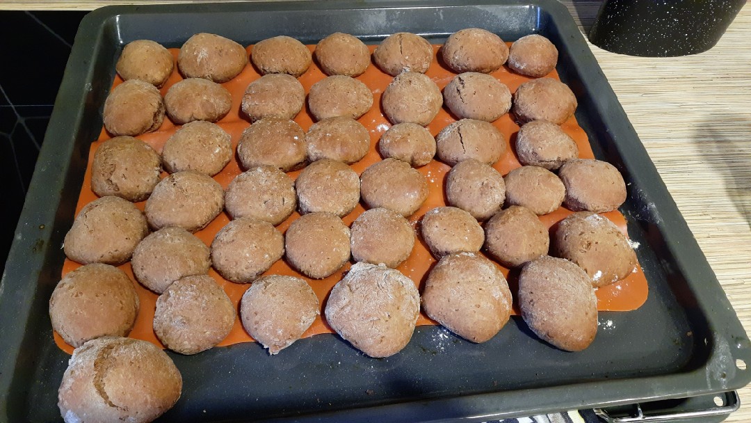 Бисквитики для тортиков,пирожных и трайфлов