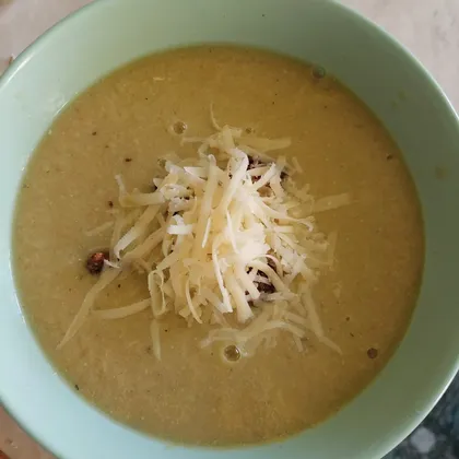 Крем-суп куриный с овощами