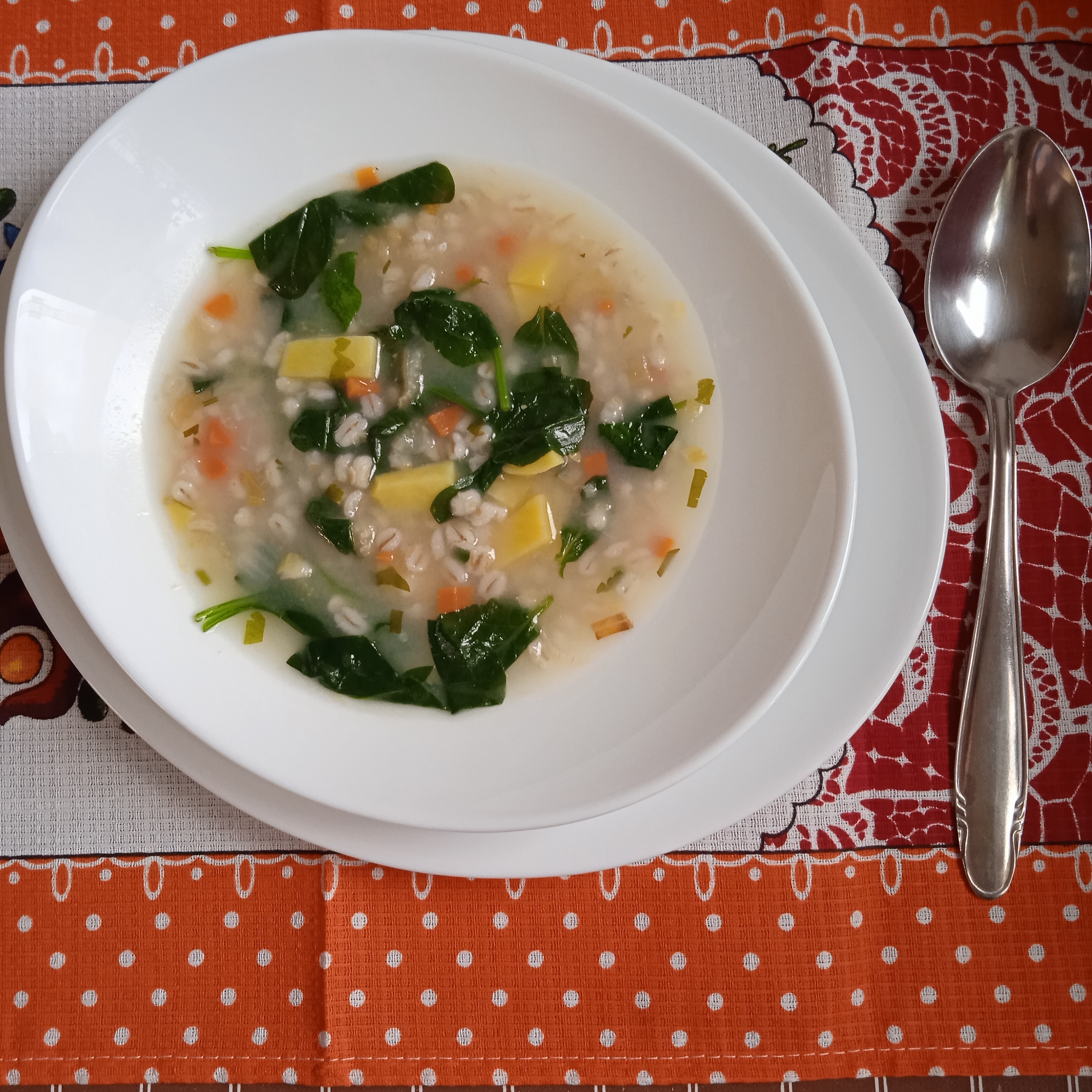 ПП суп со шпинатом и перловкой