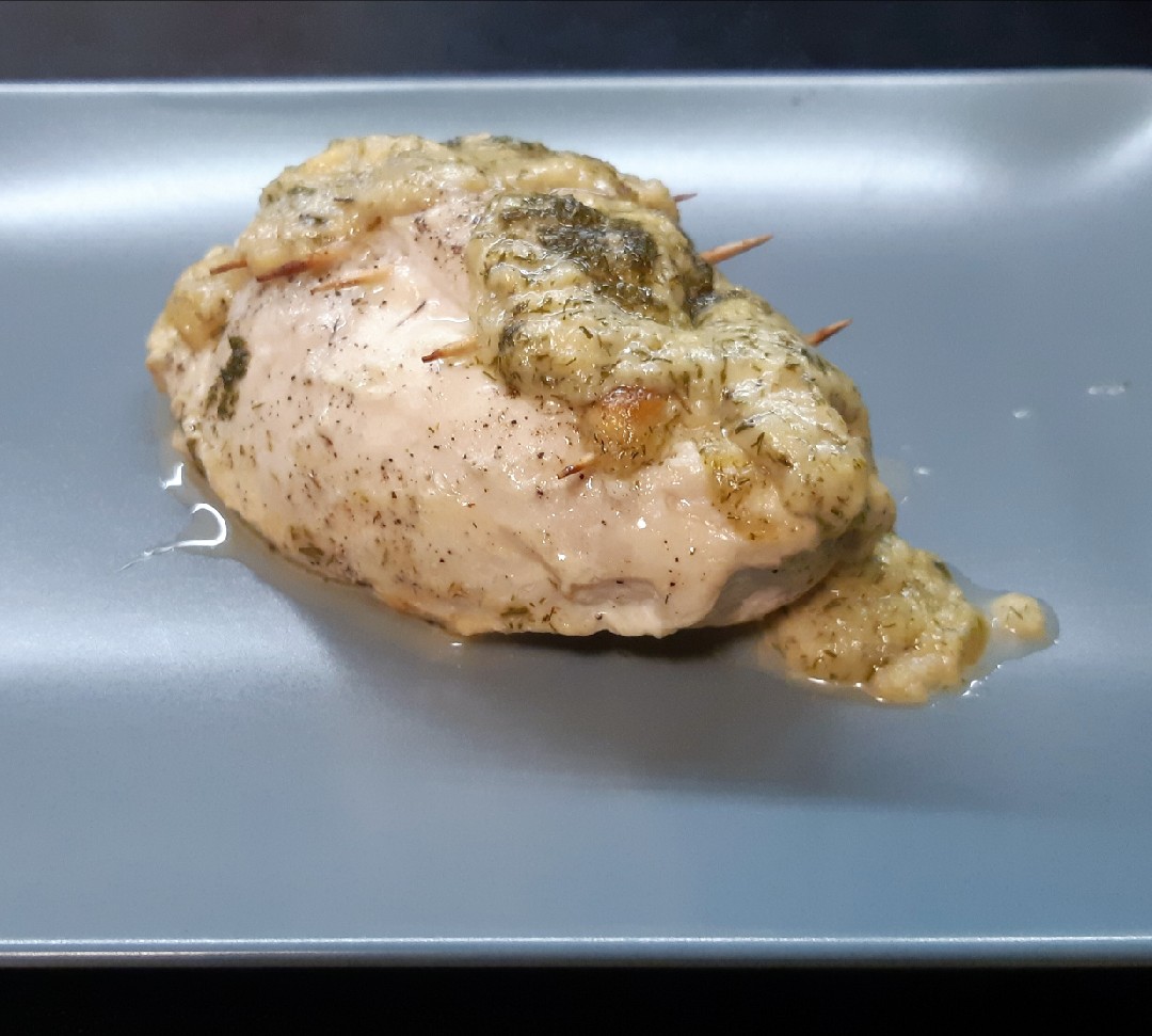 Куриная грудка с творожно-сырной начинкой