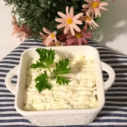 Быстрый салат из сайры