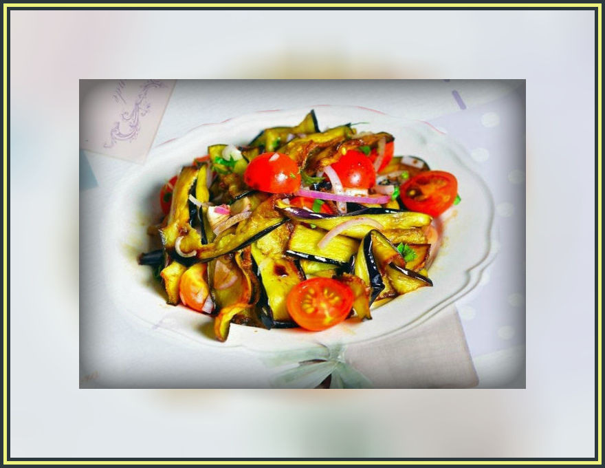 Баклажаны тушеные с помидорами и луком 😍 😍 😍