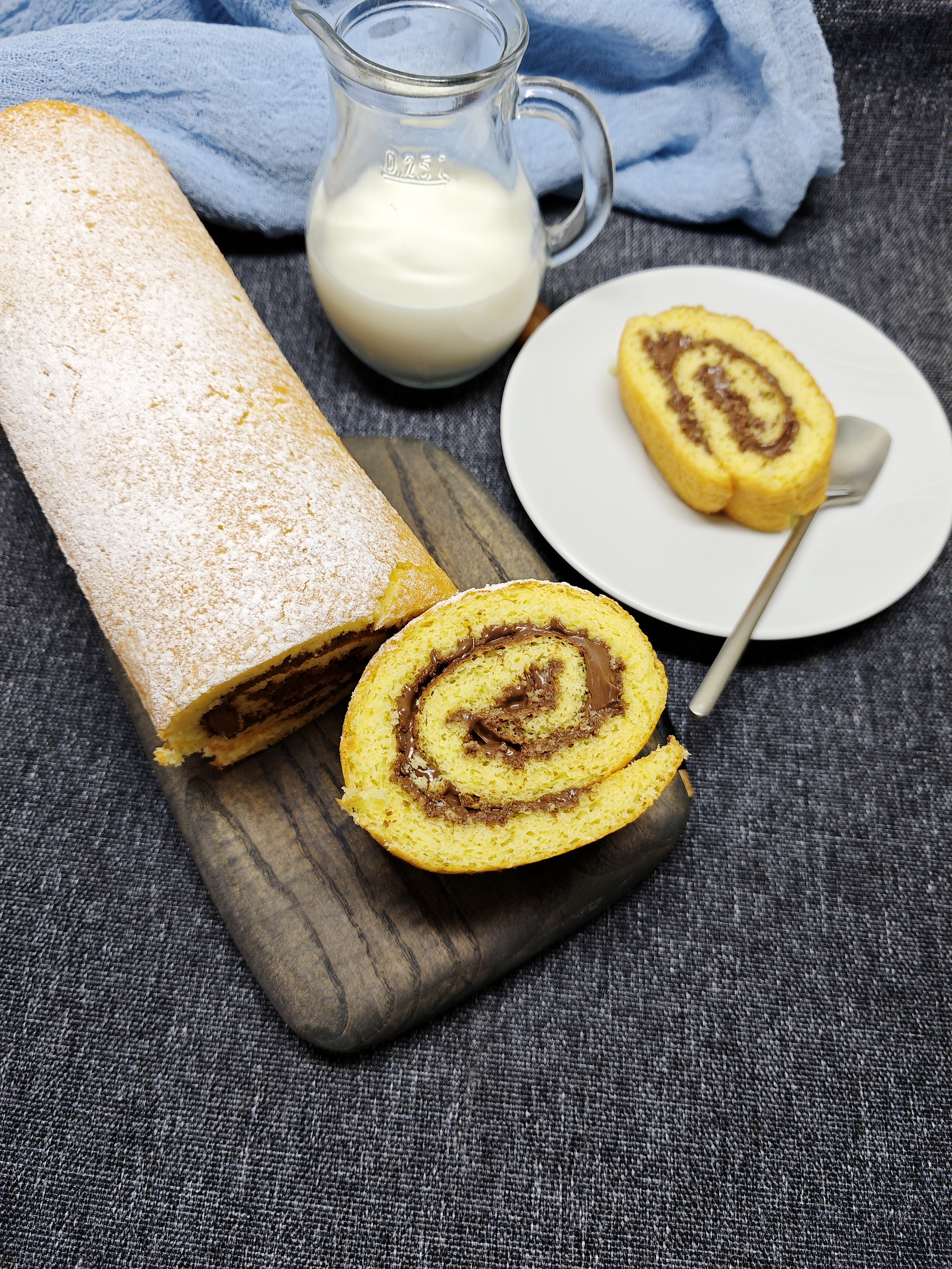 Бисквитный рулет