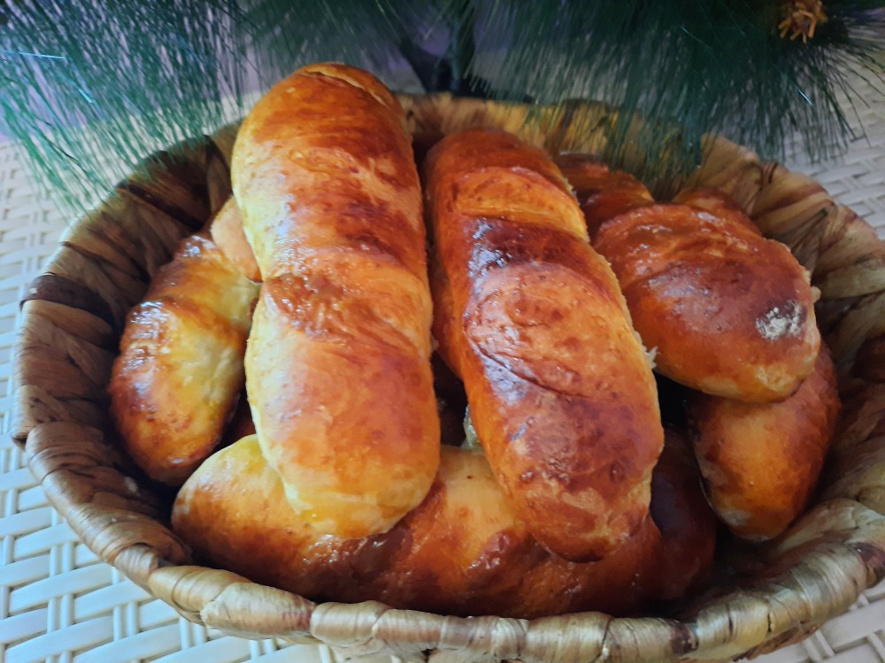 Булочки с варёной сгущёнкой