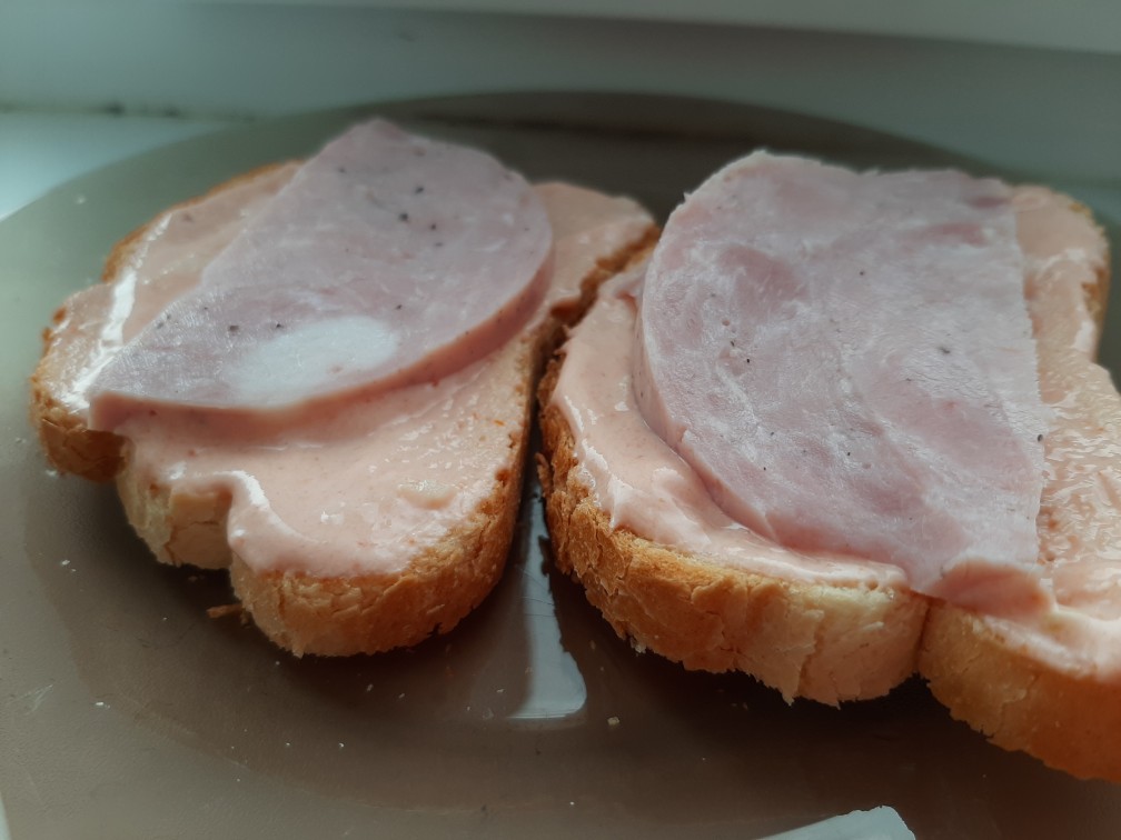 Вкусные бутерброды с ветчиной