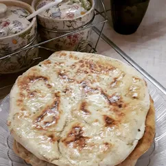 Лепешки с сыром