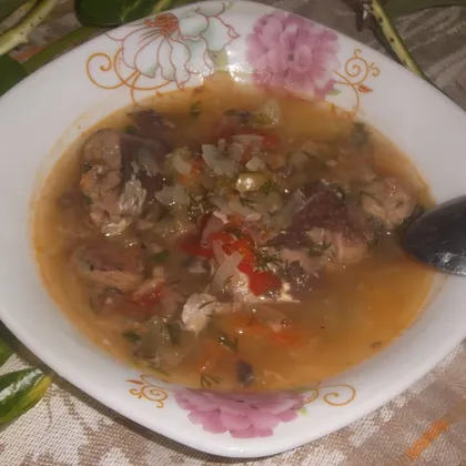 Диетический овощной суп с рыбными консервами