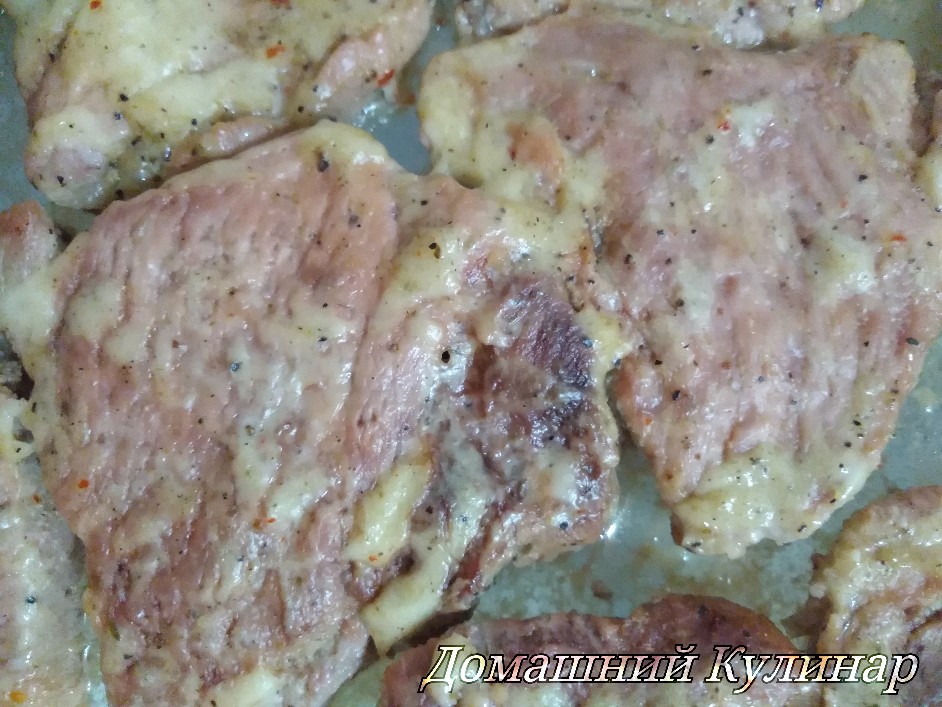 Сочная свинина, запечённая в горчице