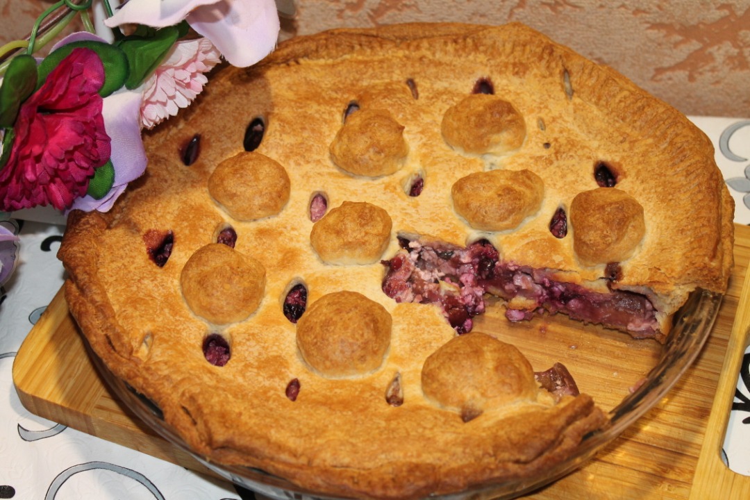 Пирог с творогом и клубникой - рецепт с фото пошагово